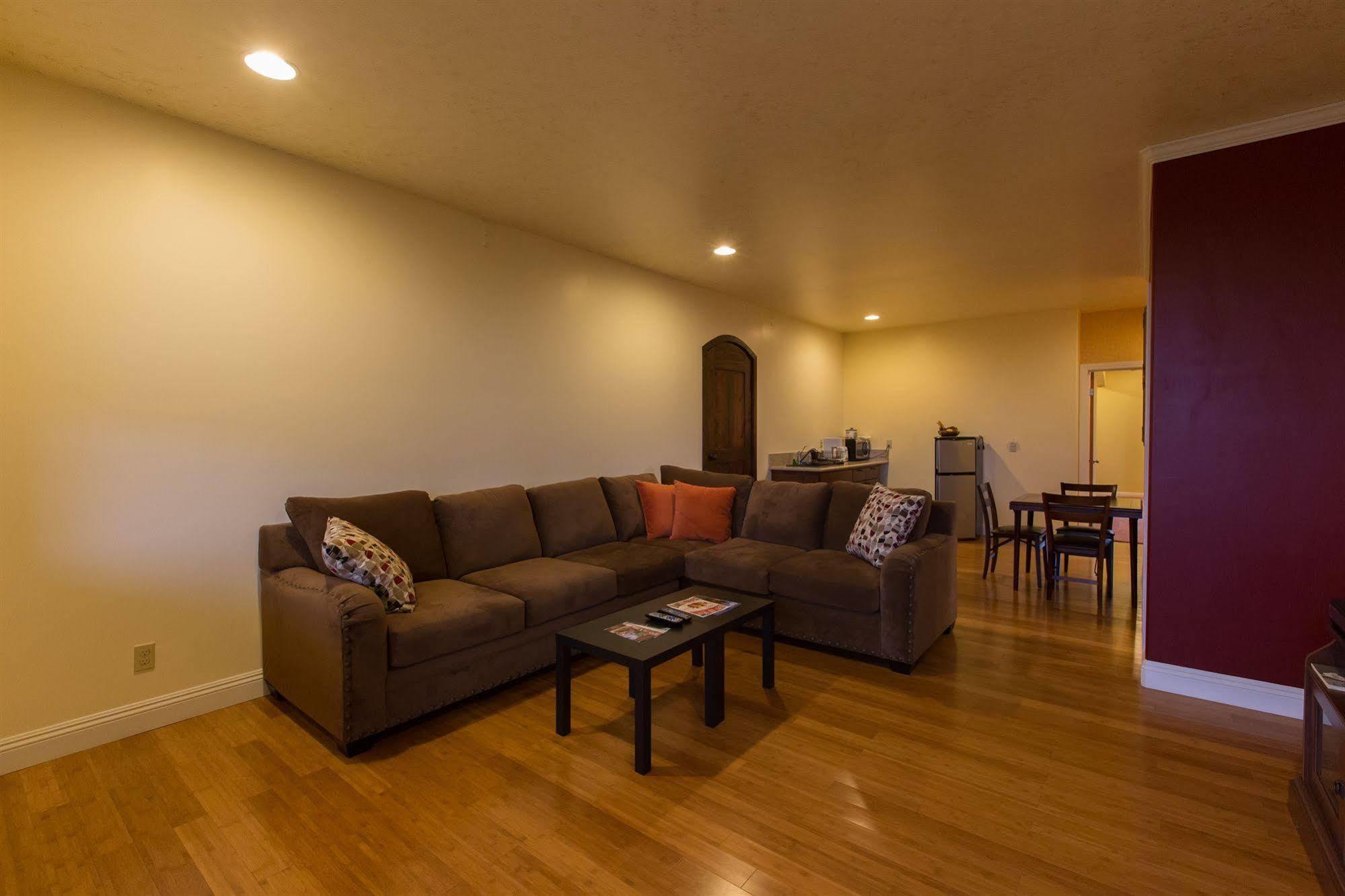 Oceanfront Vacation Rental Honomu Zewnętrze zdjęcie